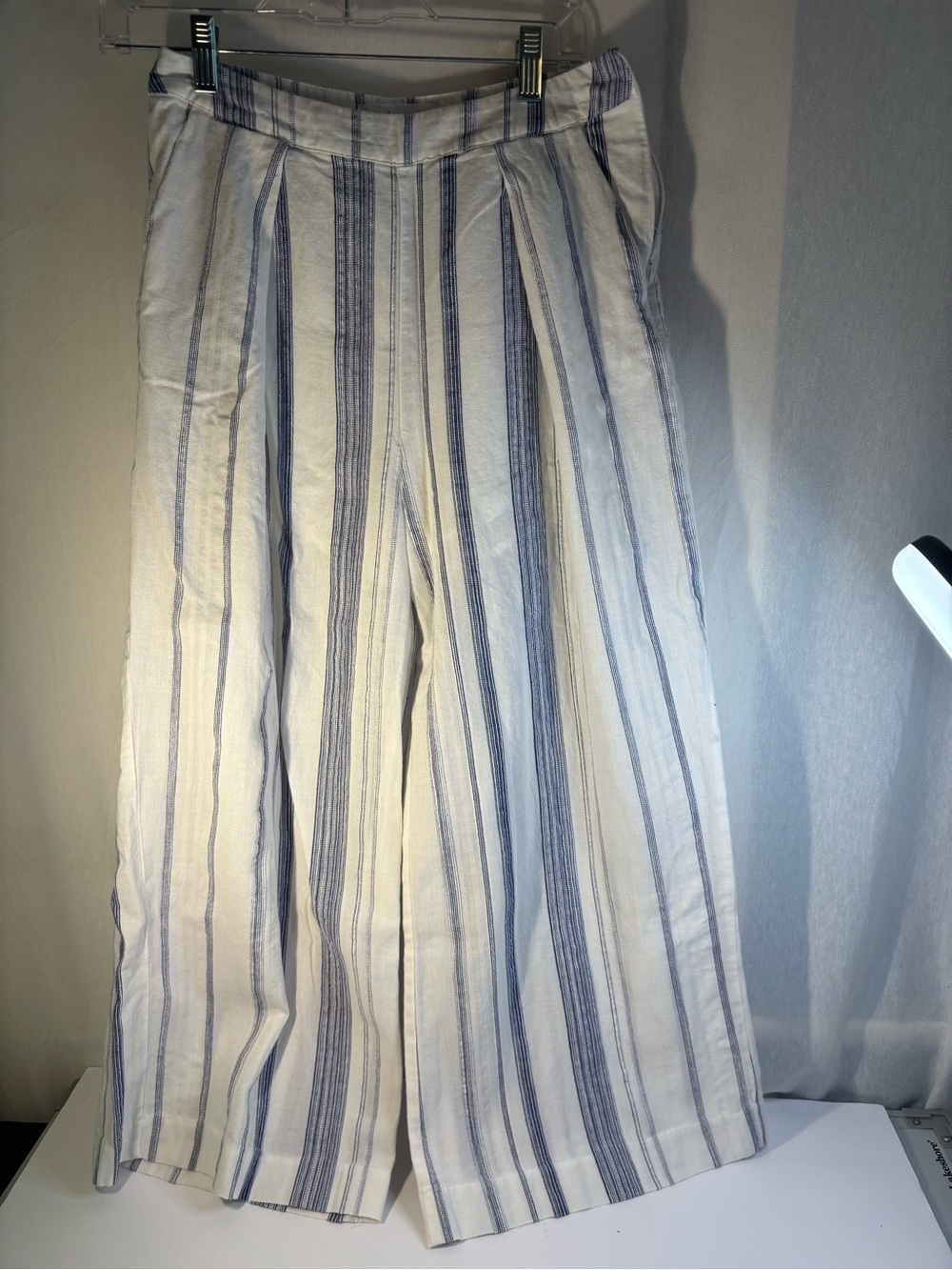 Wide Leg Linen-Blend Striped Pants - Blue & White size Medium